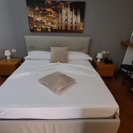 Albergo La Scaletta Канту Экстерьер фото